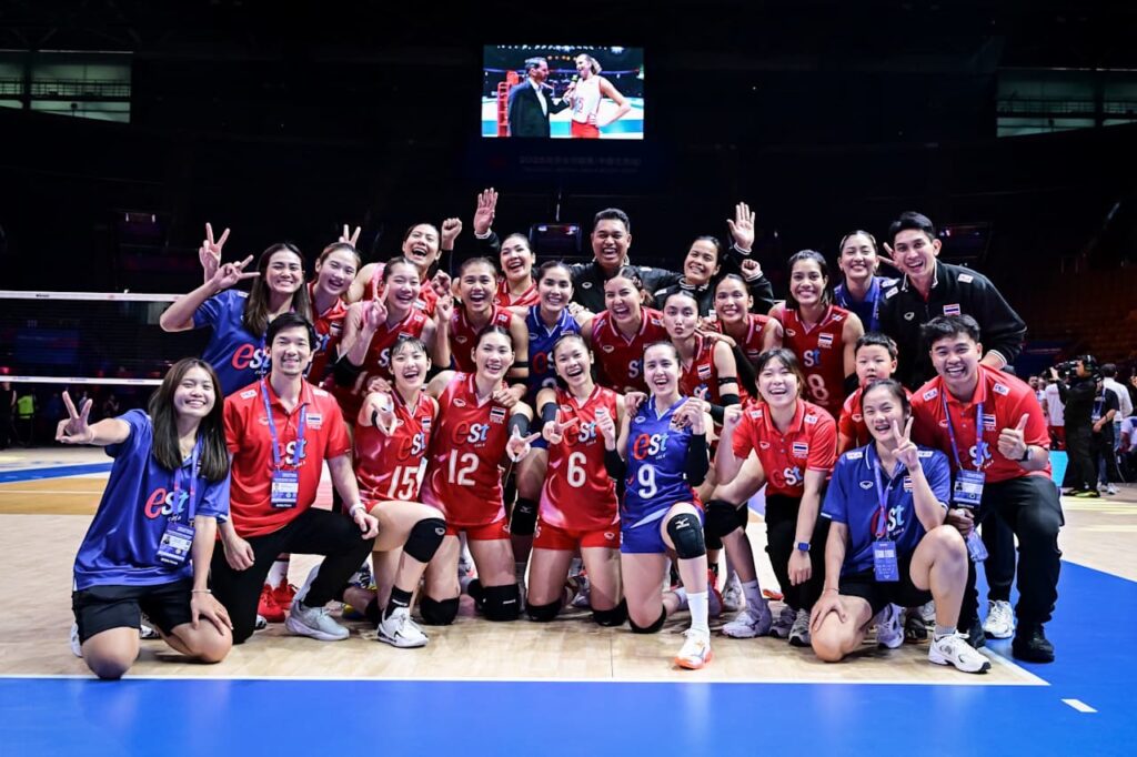 นักวอลเลย์บอลหญิงทีมชาติไทยแข่งขันในรายการ VNL 2025 – FIVB ไม่อยากเสียทีมไทยจากรายการหลัก