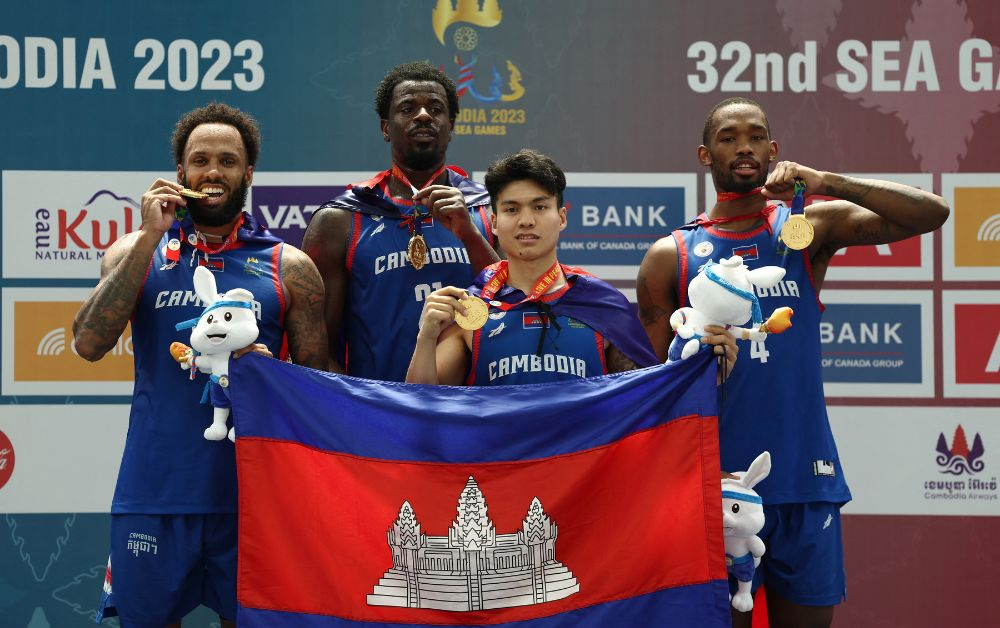 เจ้าหน้าที่ไทยดูแลความปลอดภัยนักกีฬากัมพูชาในซีเกมส์ท่ามกลางดราม่าชายแดน
